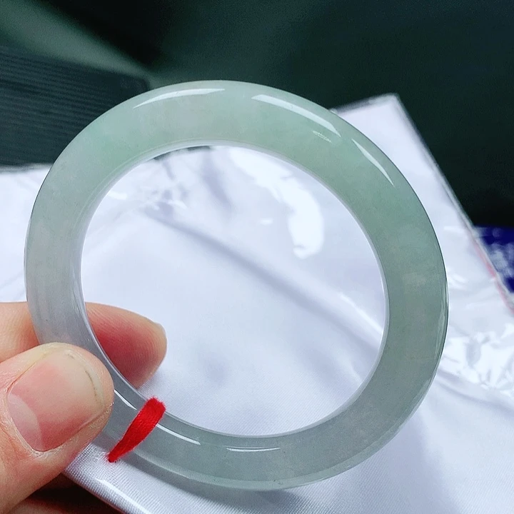 翡翠手镯（圆镯）未镶嵌翡翠手镯 未镶嵌