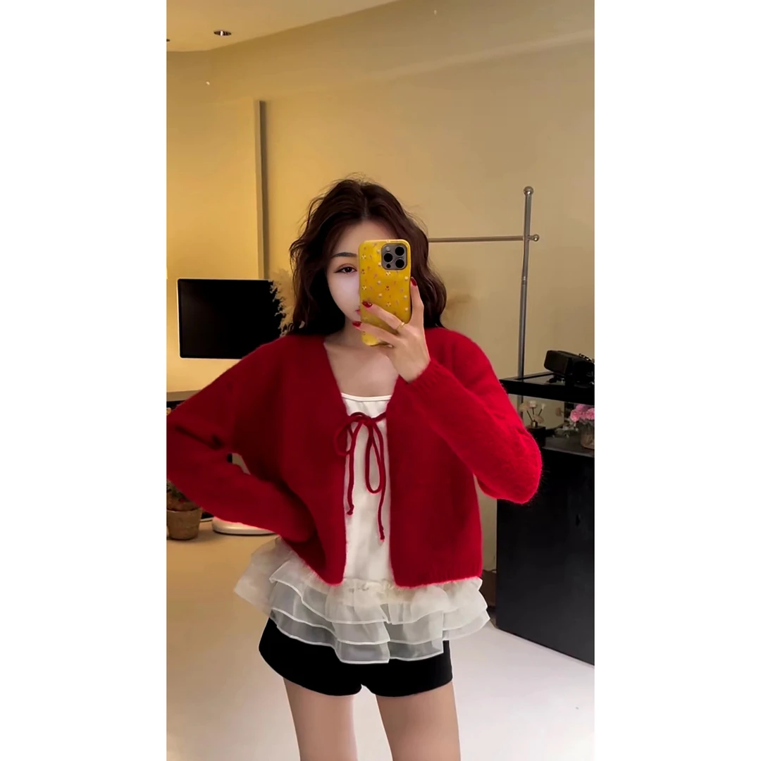 冬季氛围感V领系带毛衣开衫+荷叶边吊带两件套