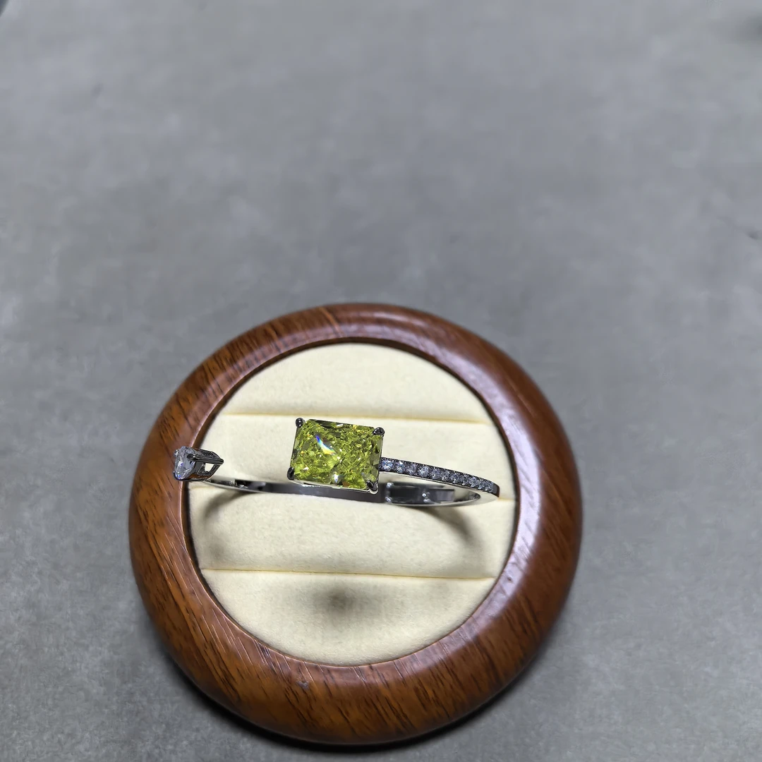 【经典永恒  光芒四射】手镯 GDJ3340