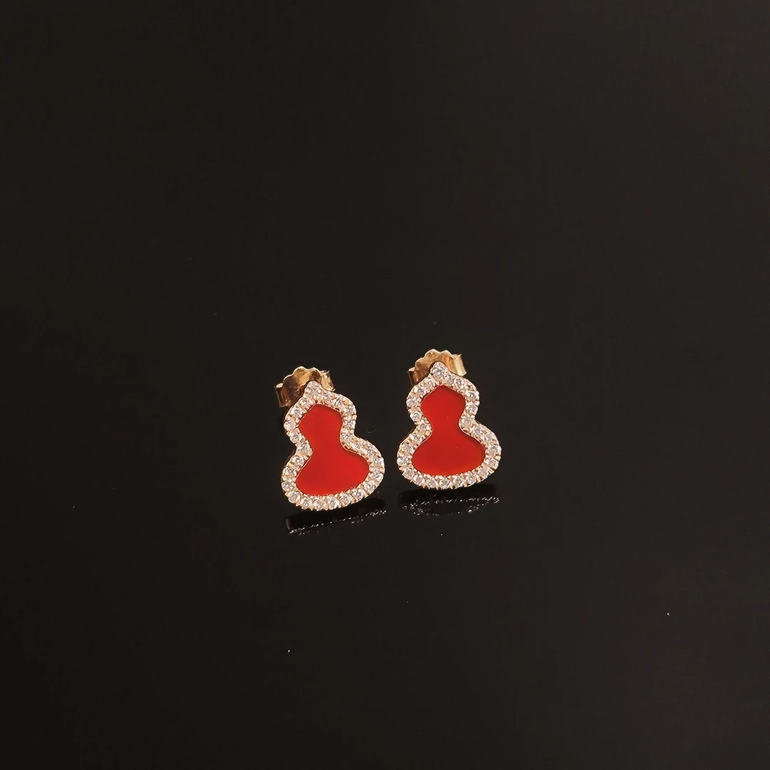 18K金 红葫芦钻石耳钉高级感简约大气复古女生耳饰 轻奢红色耳钉