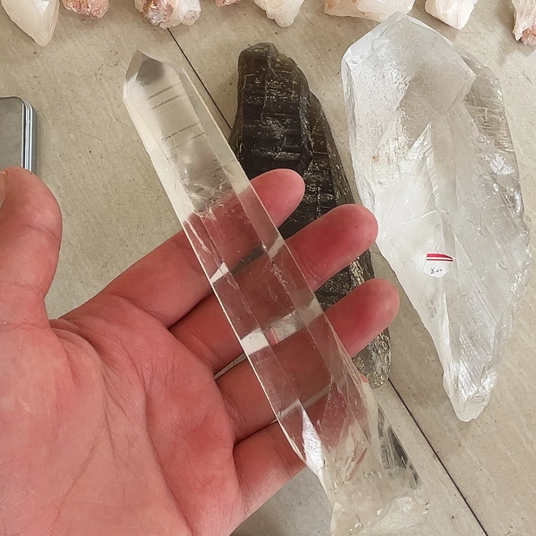 未镶嵌珠宝半成品水晶巴西利姆刀140克