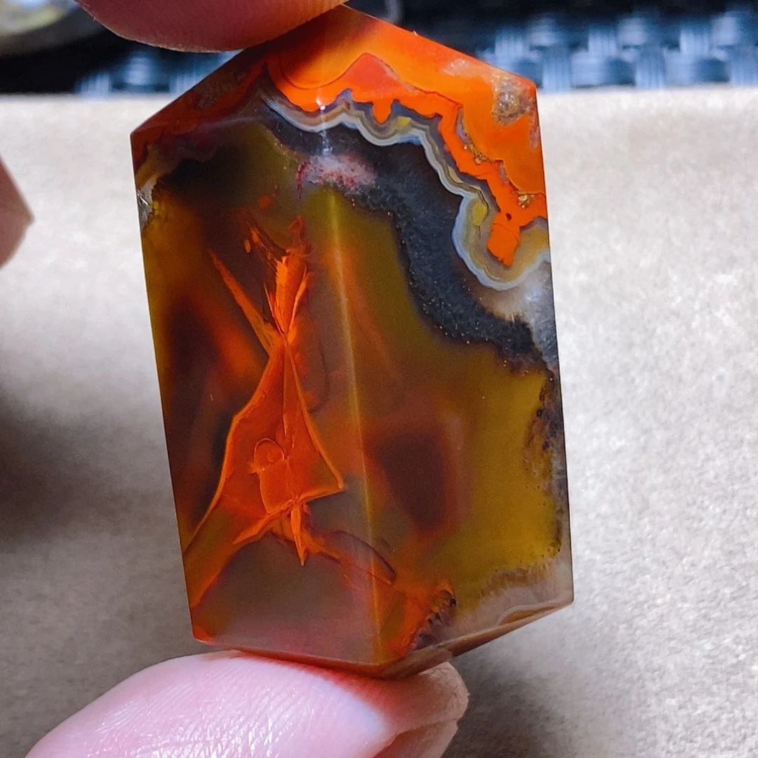 未镶嵌颈饰玛瑙/玉髓潇**生