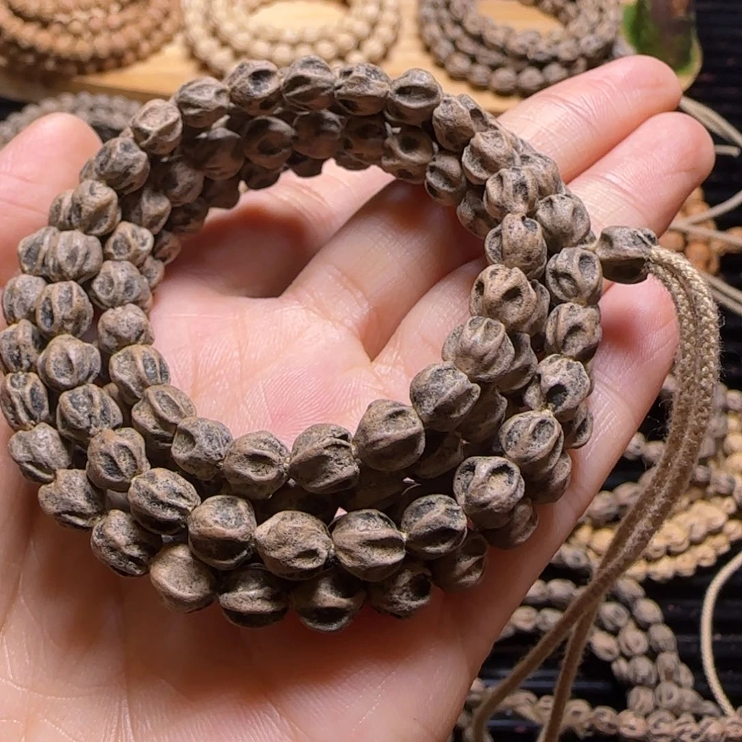 吊坠柏香籽/百香籽轩****！