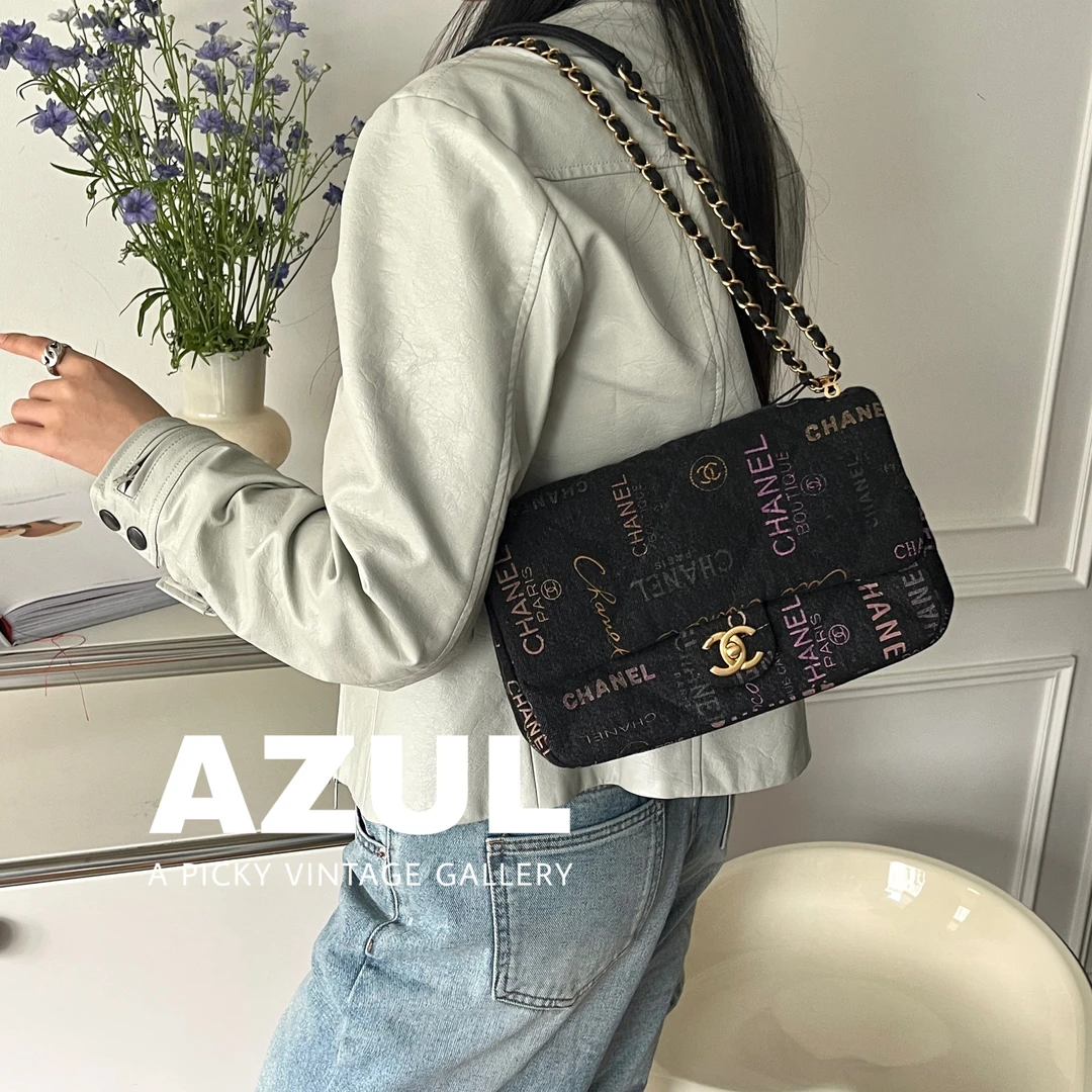 95新 Chanel/香奈儿 Azul- 22P黑金涂鸦牛仔CF口盖单肩包 45811