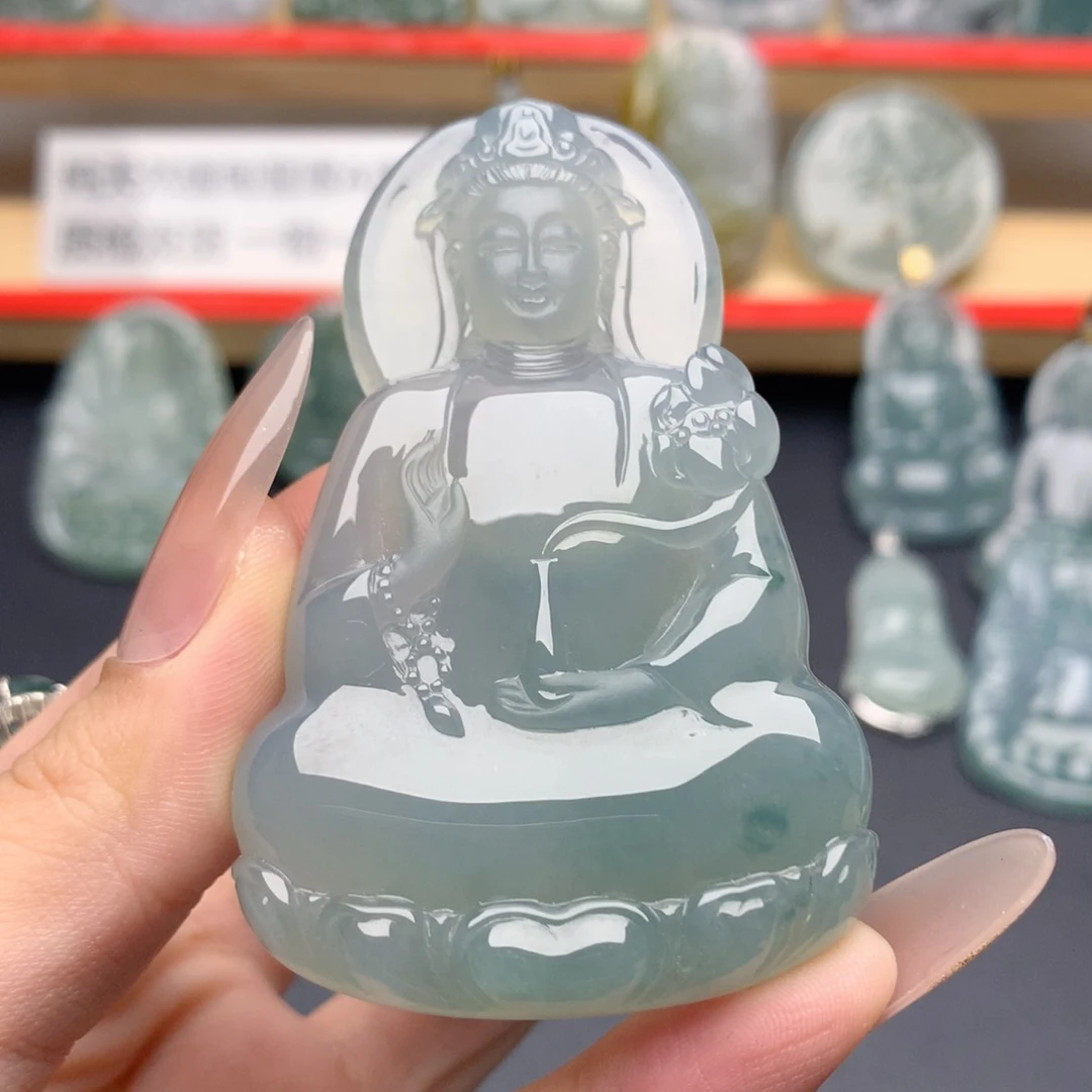 凌***海翡翠未镶嵌颈饰素衣观音