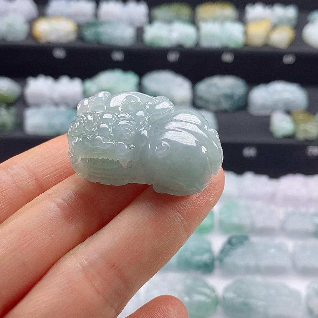 翡翠未镶嵌颈饰翡翠貔貅