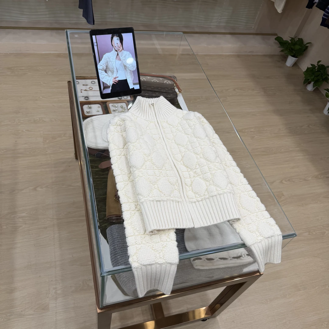 A534【D家】高版本25n秋冬新款长袖高领格纹拉链款针织外套