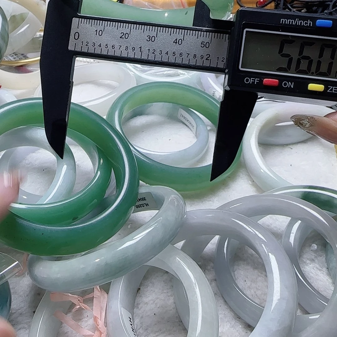 挂件玛瑙/玉髓未镶嵌3不退换微瑕