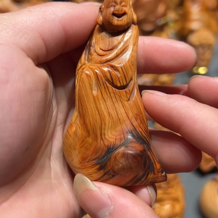 柏木（崖柏）点点关注