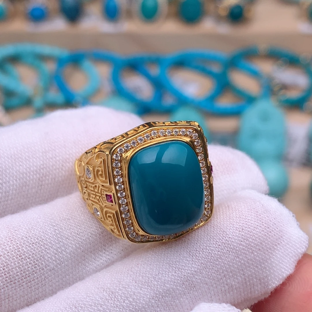 绿松石18K金镶嵌珠宝奇石