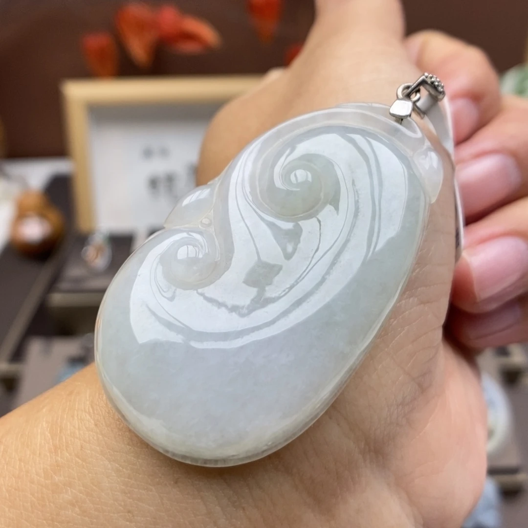 【闪购商品】颈饰银S925镶嵌翡翠4