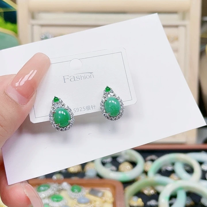 翡翠未镶嵌颈饰天然翡翠