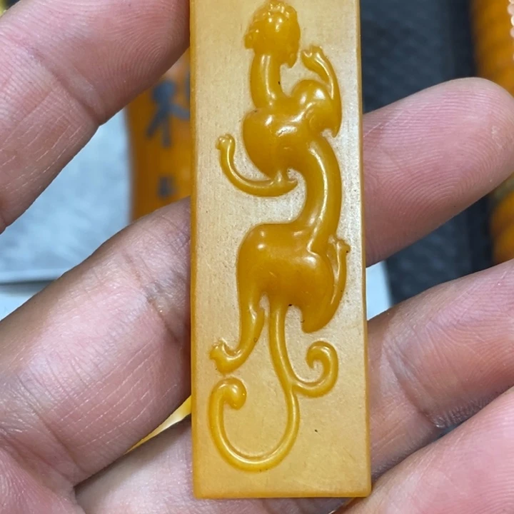 滴血莲花菩提吊坠