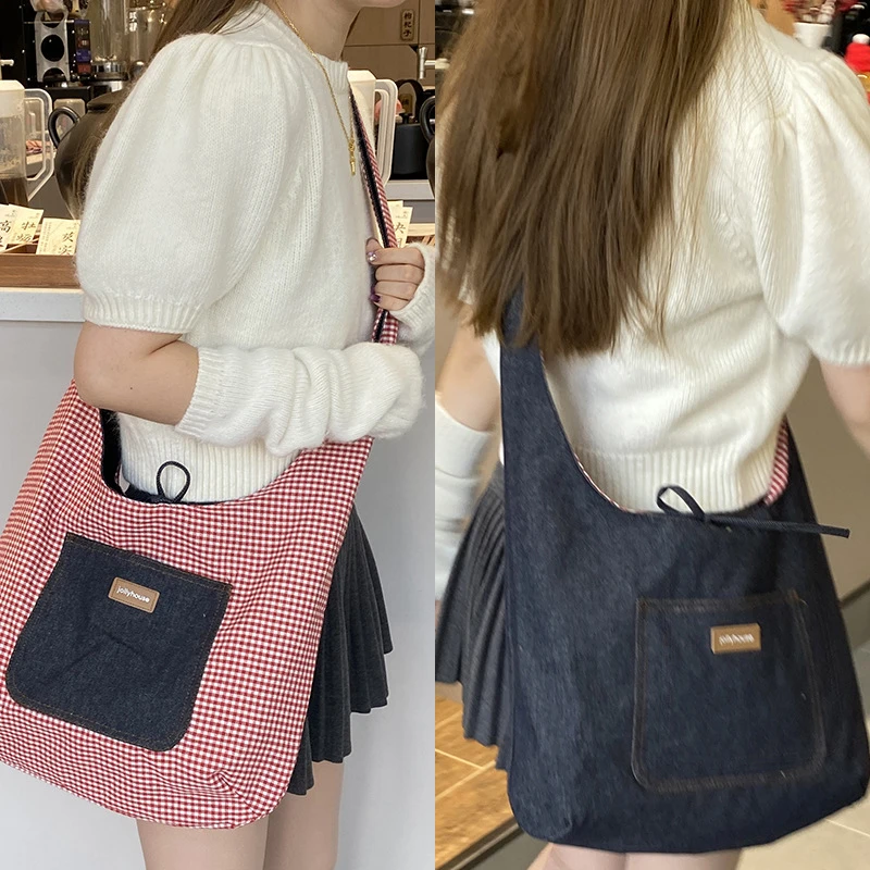 2025新款牛仔斜挎包包女百搭日系大容量红格纹单肩包