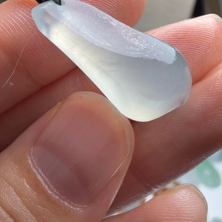 定制翡翠未镶嵌包工