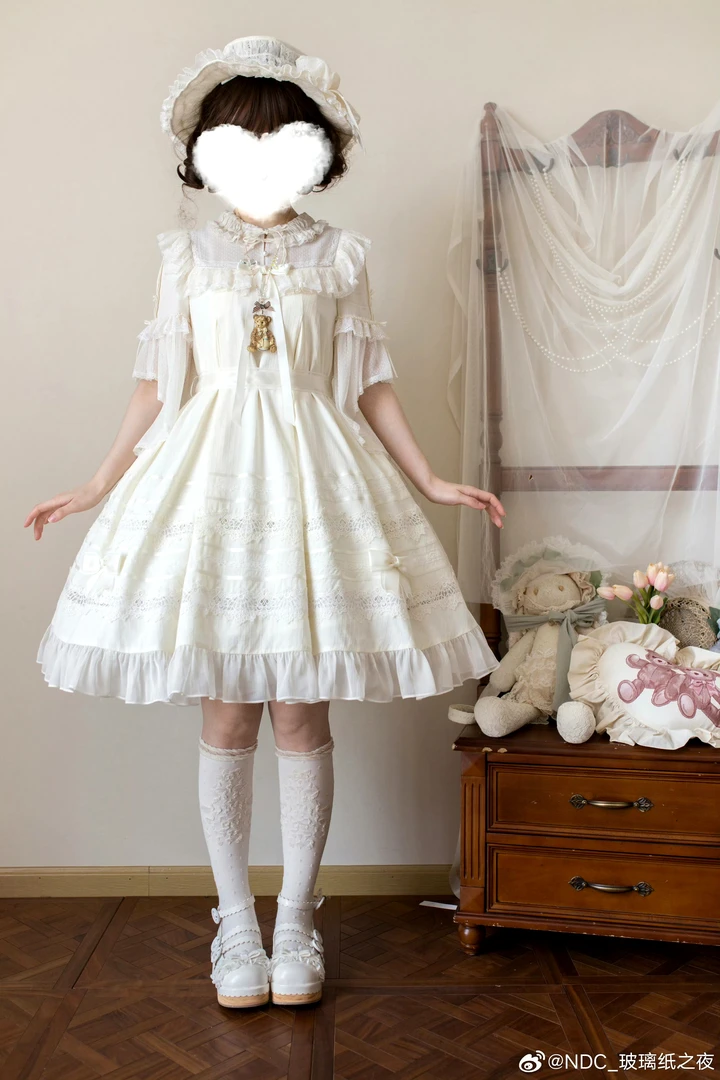 伊甸园无腰op可爱甜美减龄娃娃领绣花网纱连衣