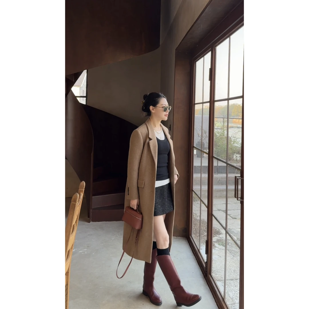 王嬛嬛MsLime24年新款时尚气质黑色半身短裙 HC2A0027