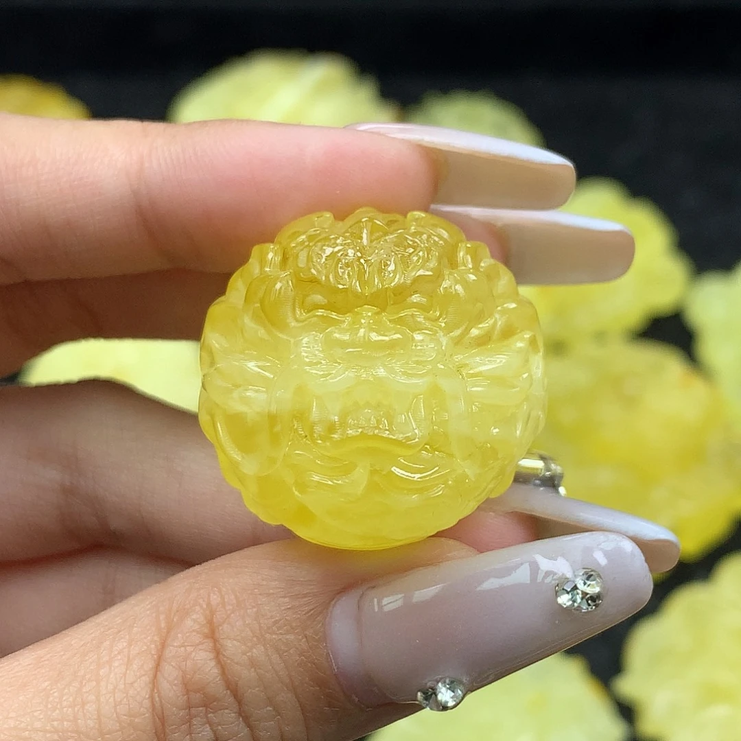 琥珀未镶嵌珠宝奇石28