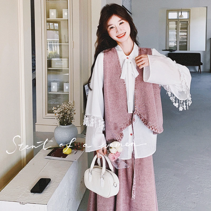 时尚粉色洋气马甲小众减龄衬衫垂感半身裙老钱风新款显气质三件套