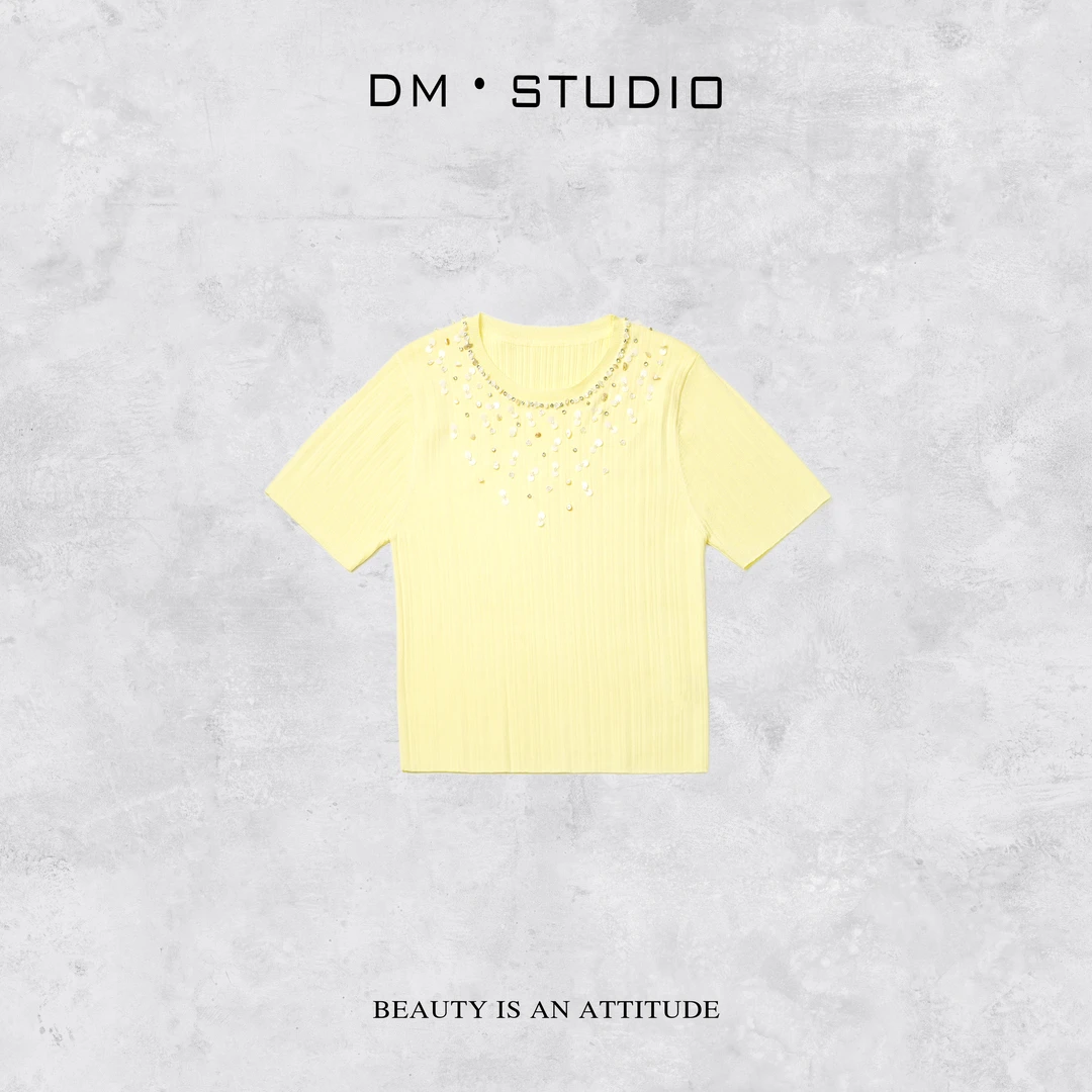 DEDM-DM•STUDIO/减龄气质异形贝珠亮片圆领短袖上衣T恤（250393）