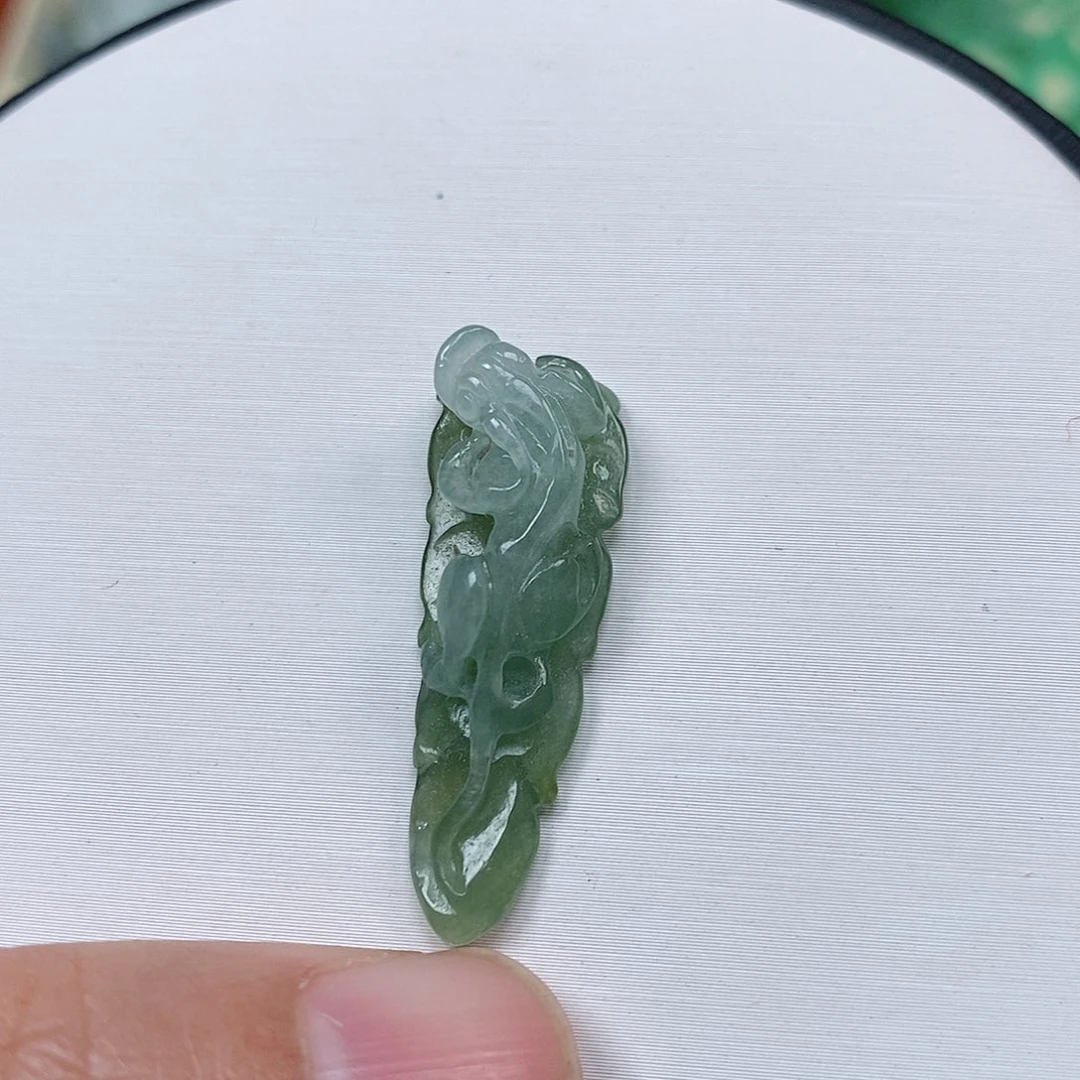 翡翠吊坠(不含链)未镶嵌