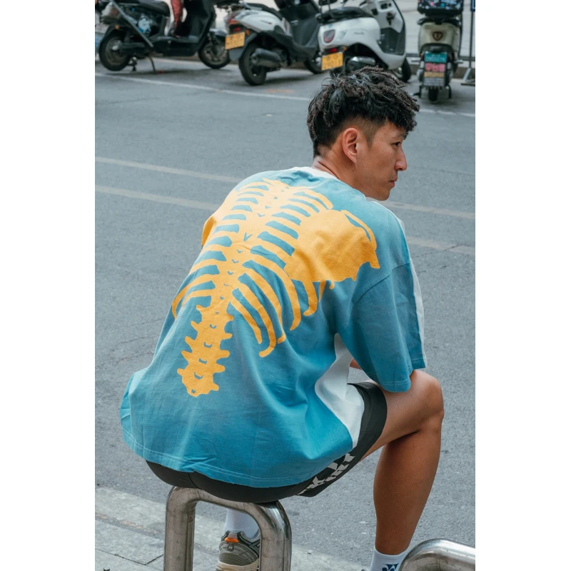 骨架骨头龟裂纹 300g重磅 水洗做旧拼接宽松短袖