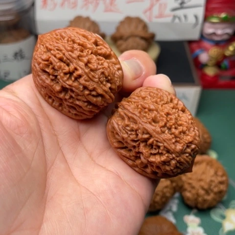 【闪购商品】文玩核桃把件鳳**雛35大蒜