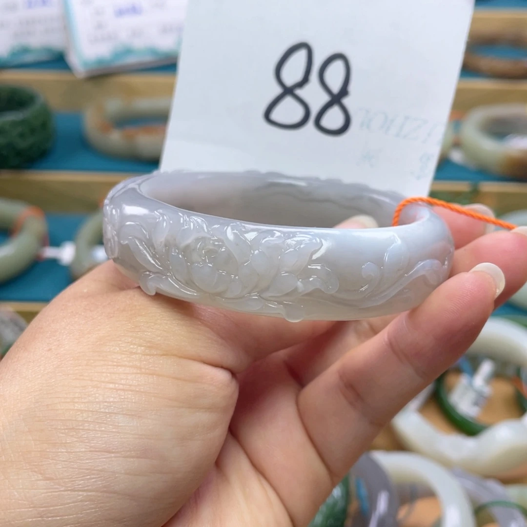 未镶嵌手镯和田玉圈口57