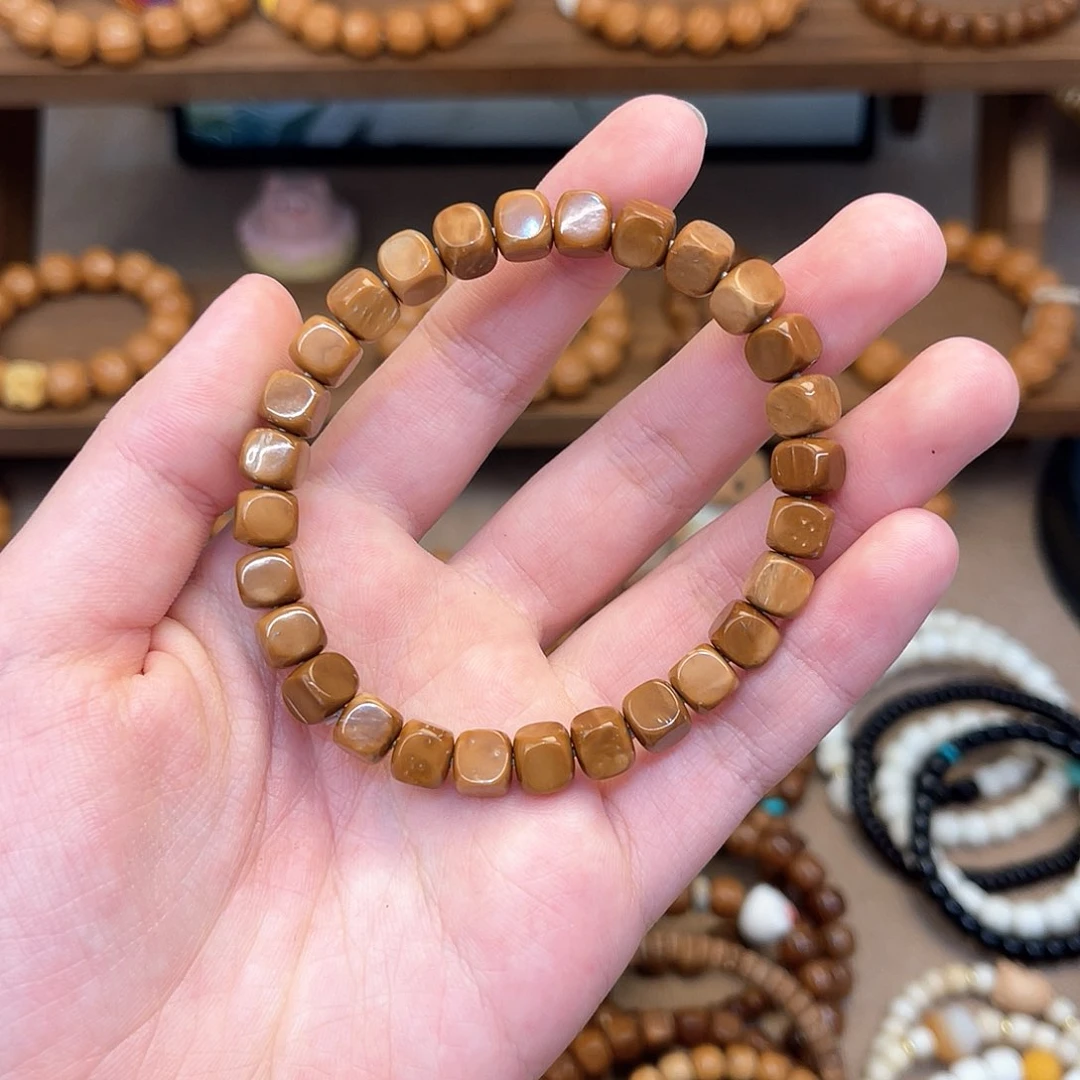 库克手串张*一方糖素圈