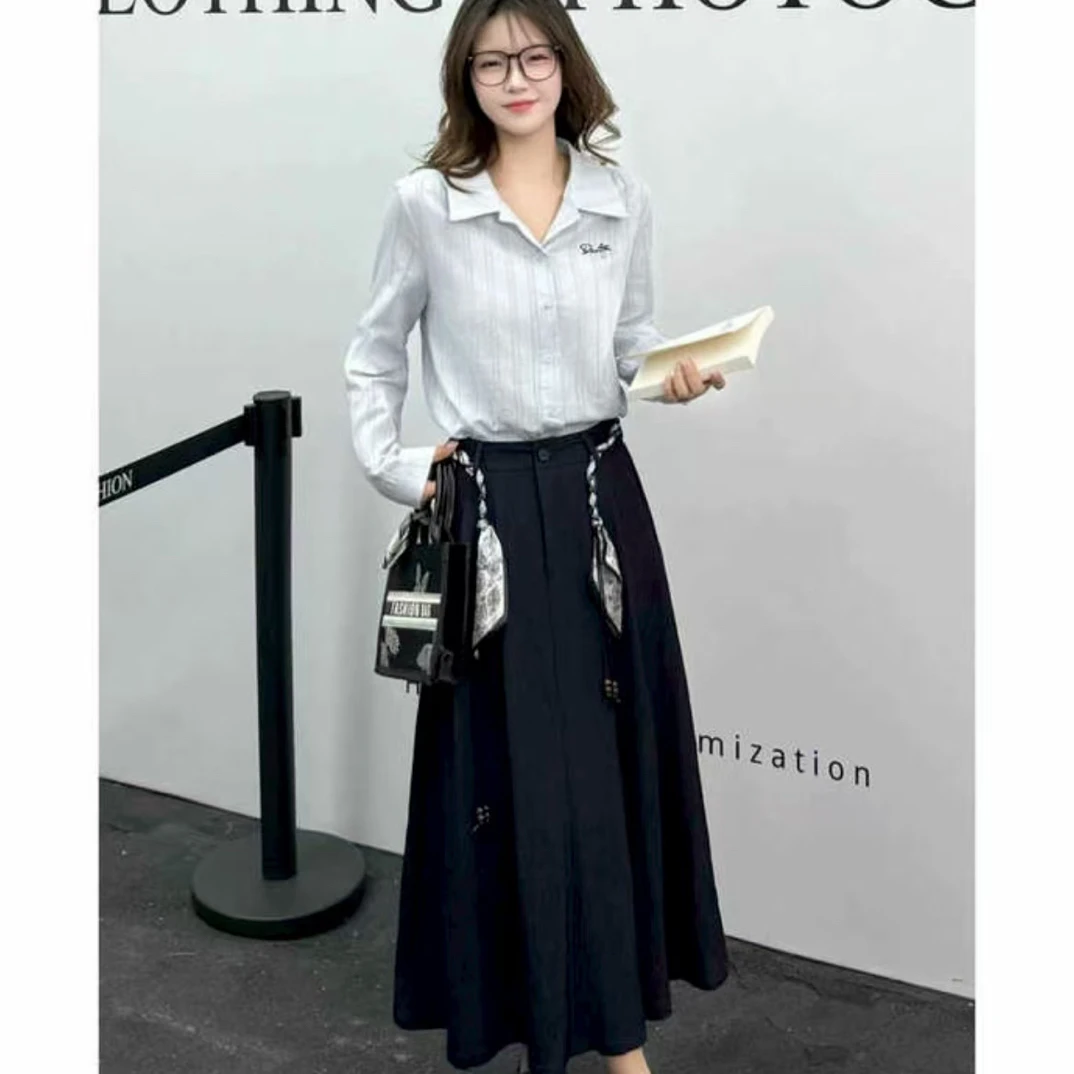 樱桃家 秋季新款时尚减龄长袖衬衫搭配高腰显瘦A字半身裙女装