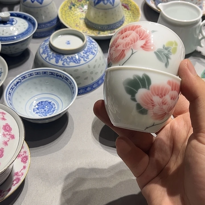 景德镇陶瓷品杯1对