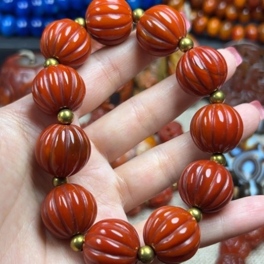 边***馆玛瑙/玉髓未镶嵌颈饰