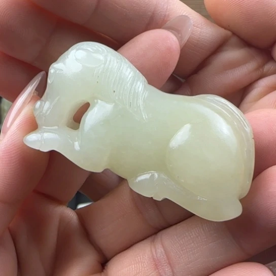 和田玉（糖玉）未镶嵌颈饰