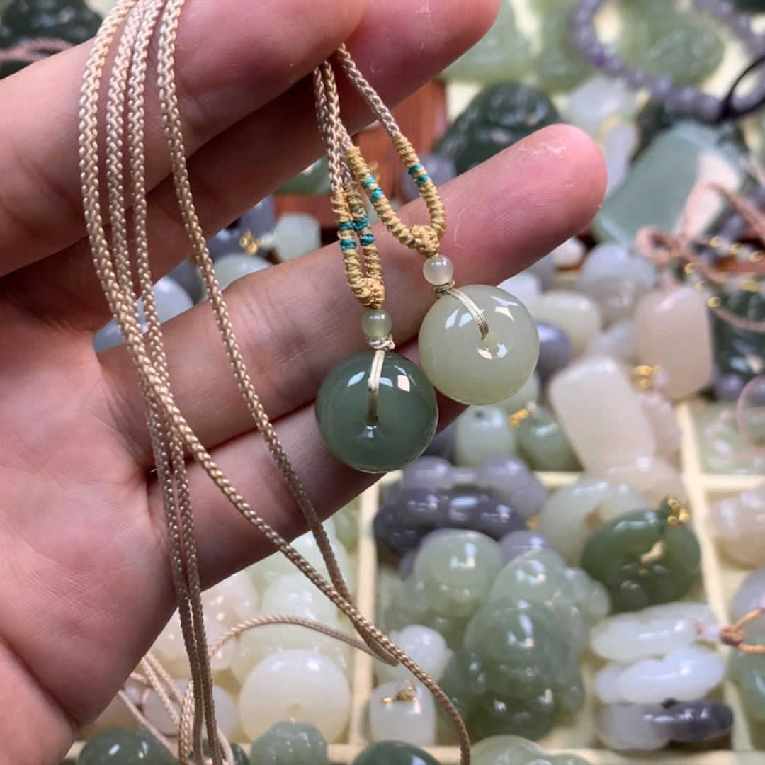 【闪购商品】和田玉未镶嵌颈饰