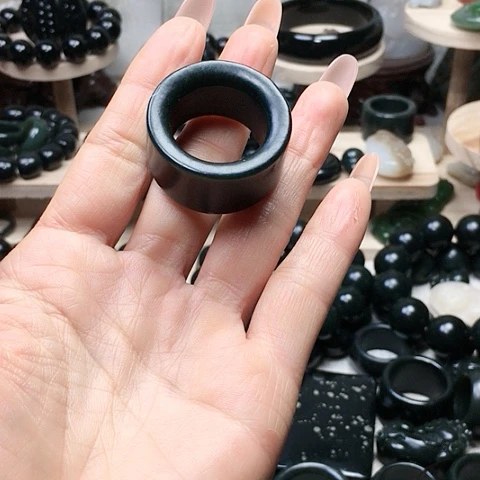 【闪购商品】未镶嵌手链和田玉