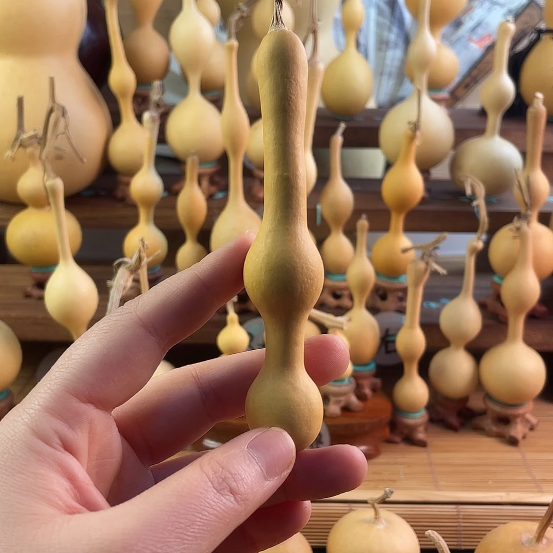 卿***衿葫芦已直播间为准