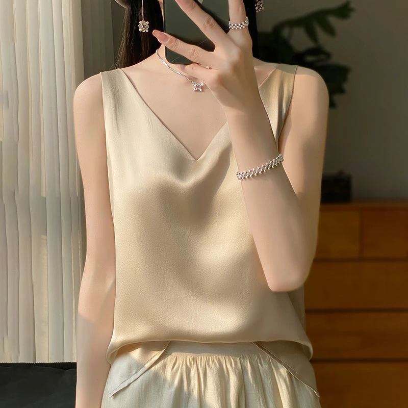 【当天发+运费险】缎面背心女杏色高级感有光泽打底上衣Q776