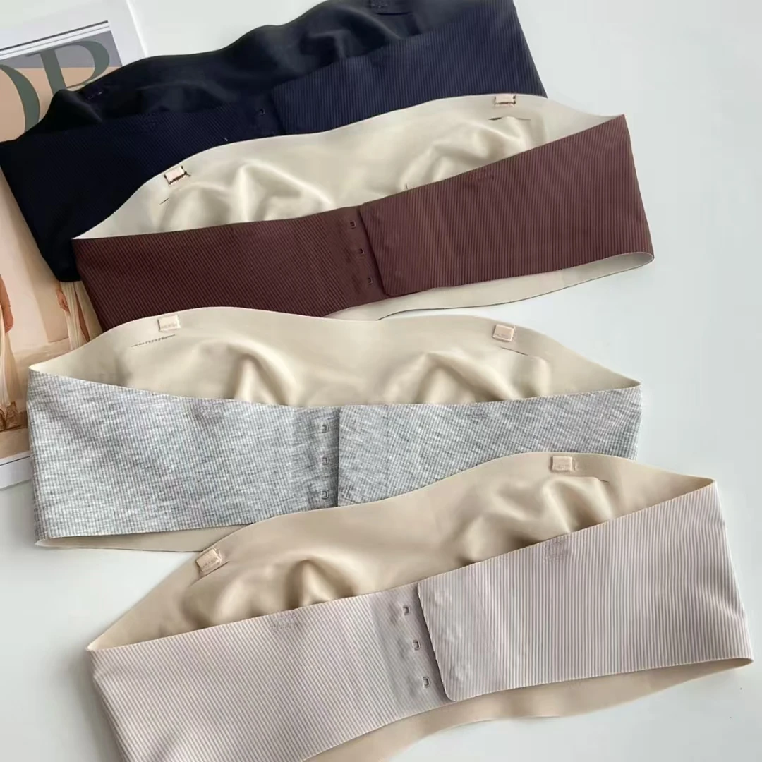 真空奶皮无肩带内衣大胸显小聚拢上托无痕文胸