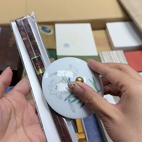 春***&瓷器。瓷器。瓷器。