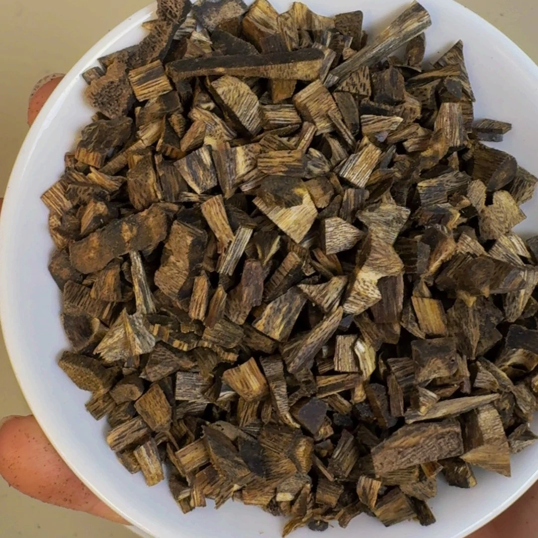 沉香沉香碎屑紫罗兰高油碎料100克