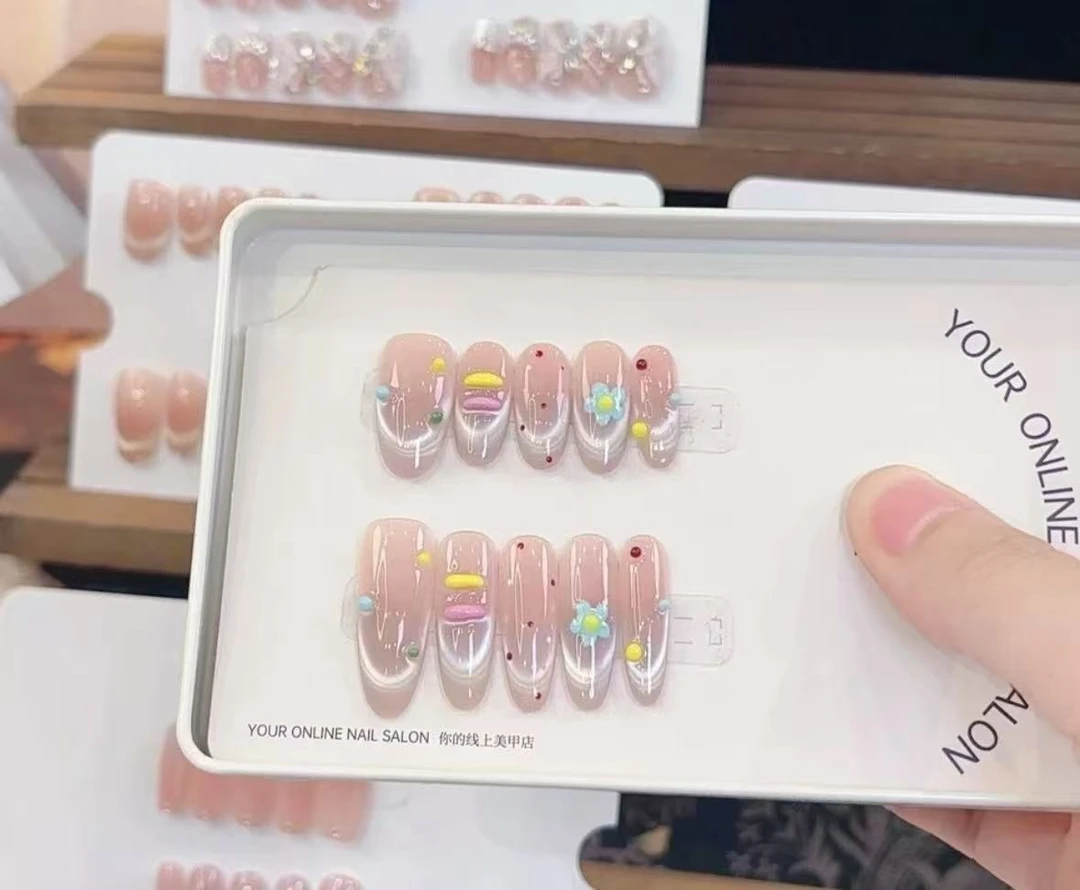 【海盐小云朵】25年新款高品质纯手工穿戴甲气质手工甲w10 02