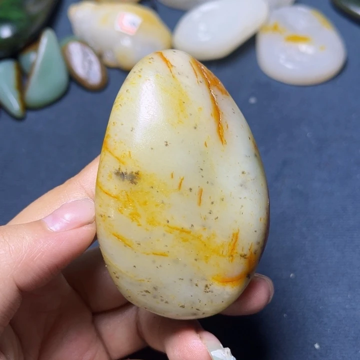 未镶嵌和田玉珠宝奇石