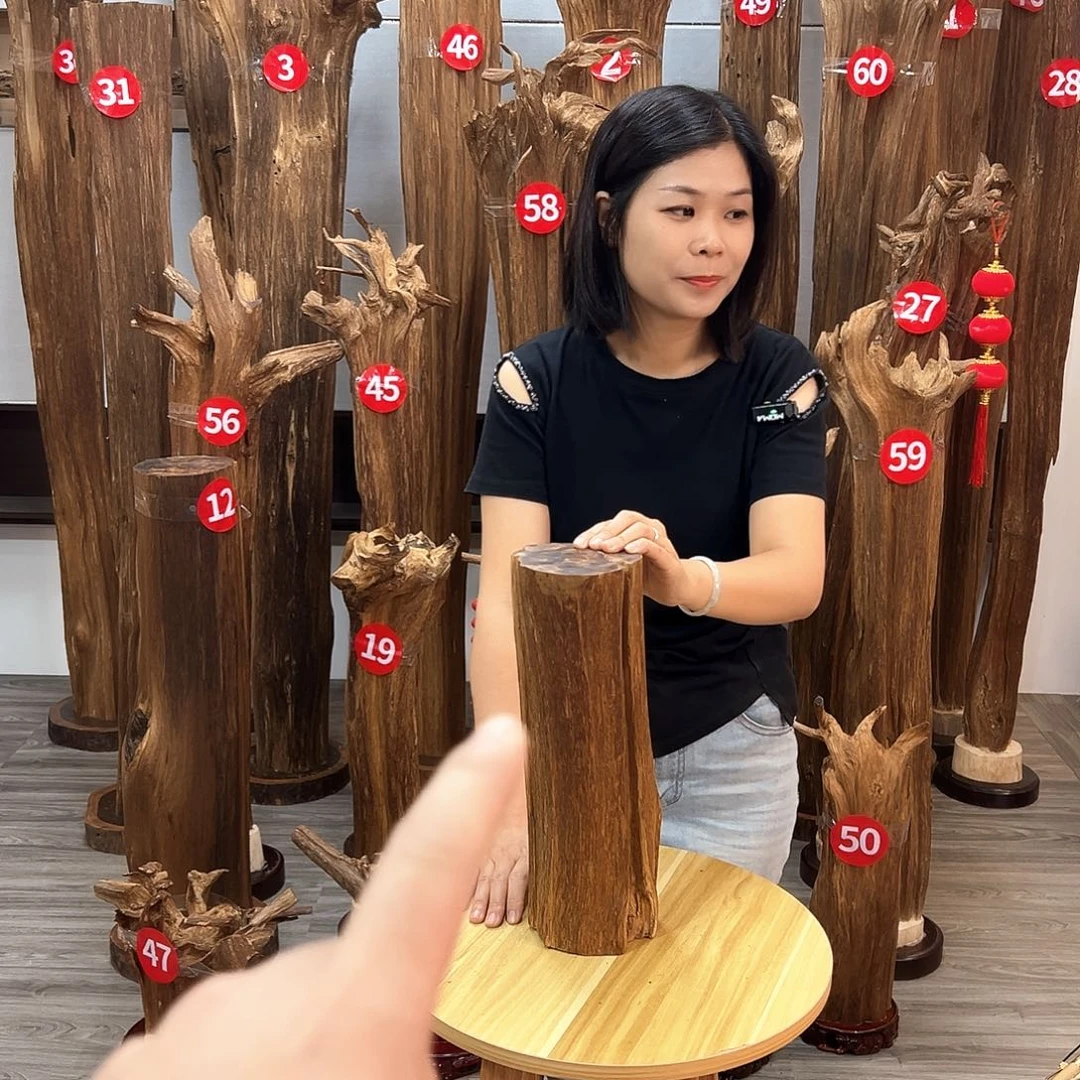 王***下沉香碎屑沉香沉香