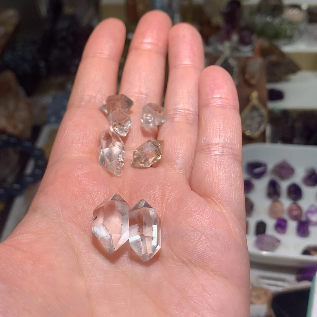 水晶闪灵钻未镶嵌老**T