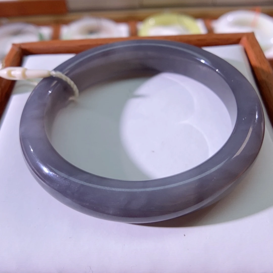 【闪购商品】未镶嵌手镯和田玉