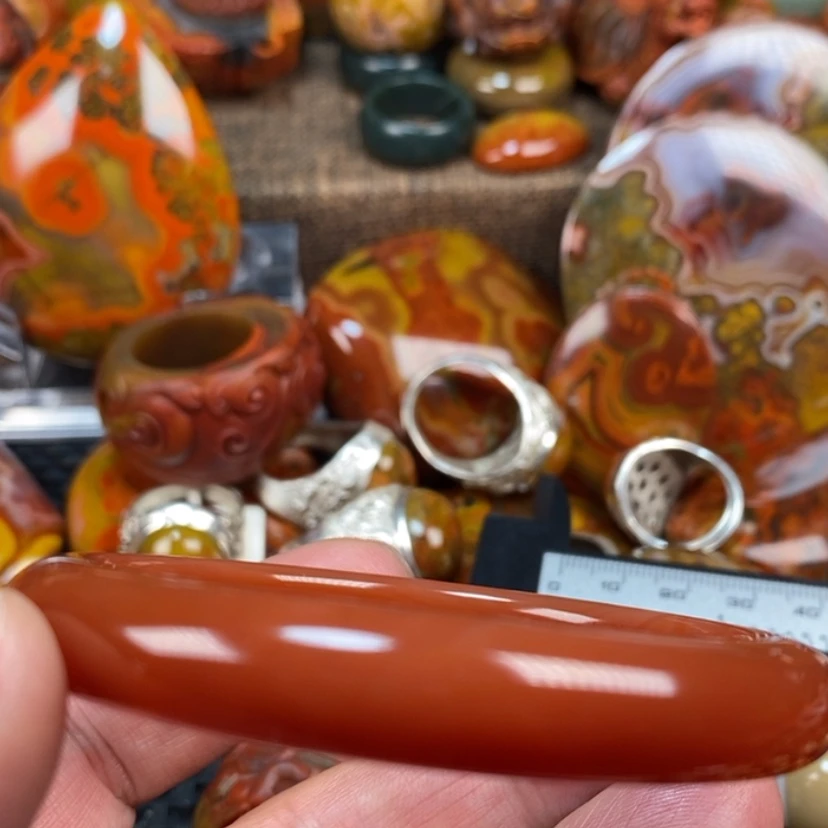 【闪购商品】玛瑙/玉髓手串未镶嵌船*