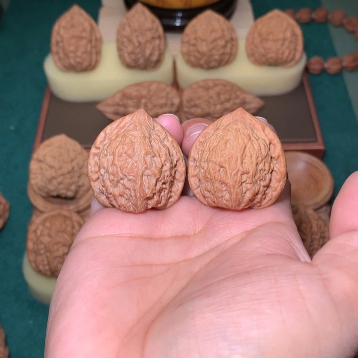 核桃文玩核桃把件七步沟公子帽