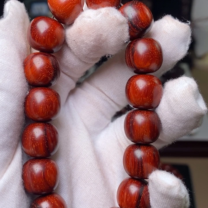 手串/手链小叶紫檀原汁原味13/14老型鸡血红泥料（有黑线）特价