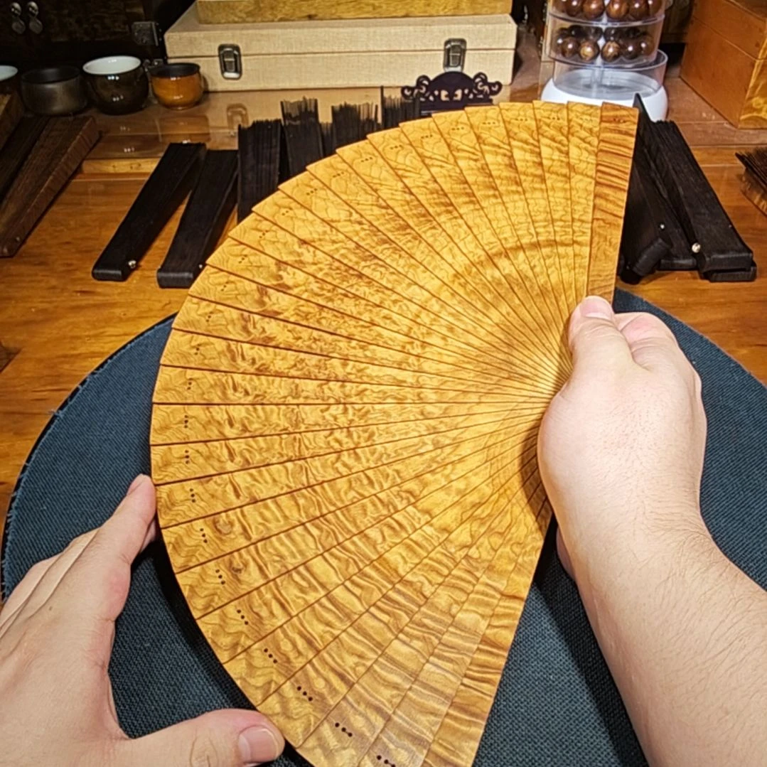 金丝楠21cm满花龙胆金丝楠木小叶桢楠