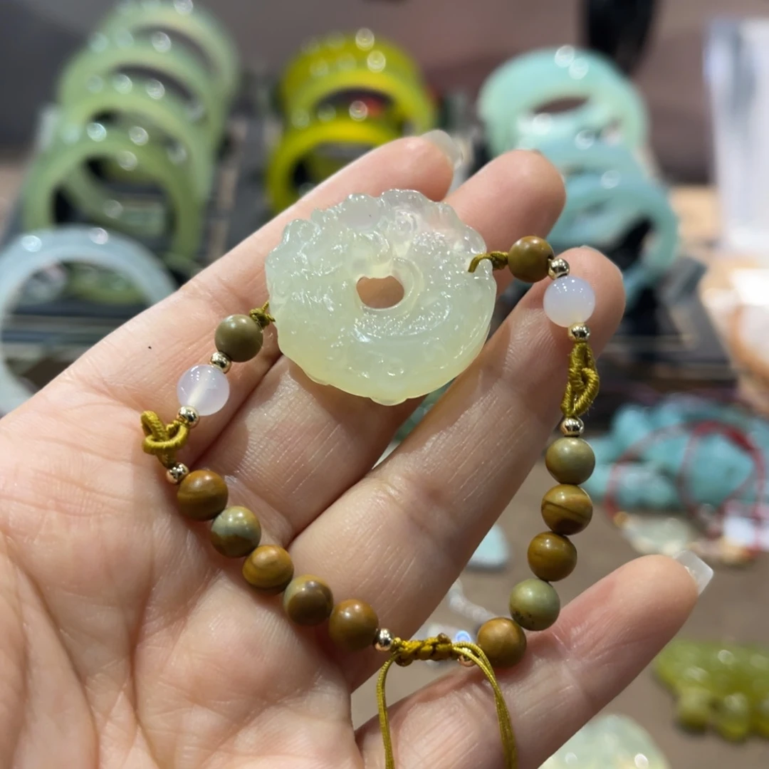 岫玉手镯未镶嵌手镯